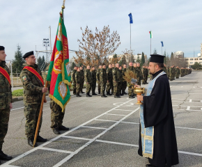 На Богоявление в Сливен бяха осветени бойните знамена   